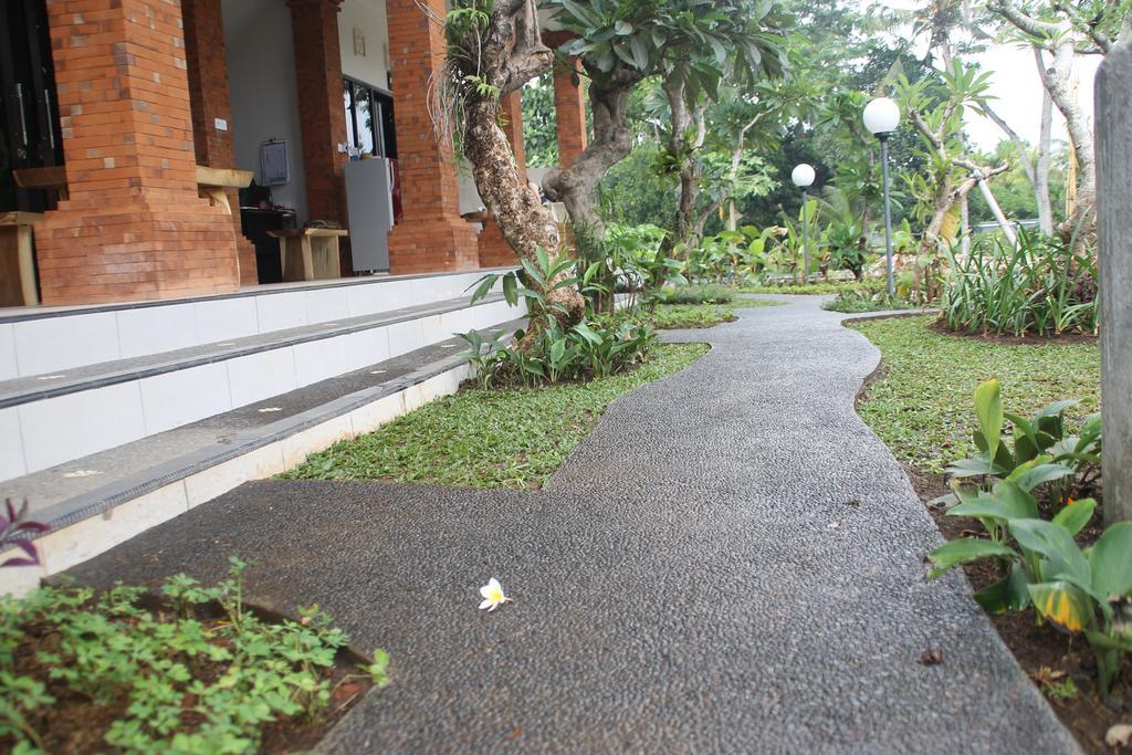 Ayu Bungalow 2 อูบุด ภายนอก รูปภาพ